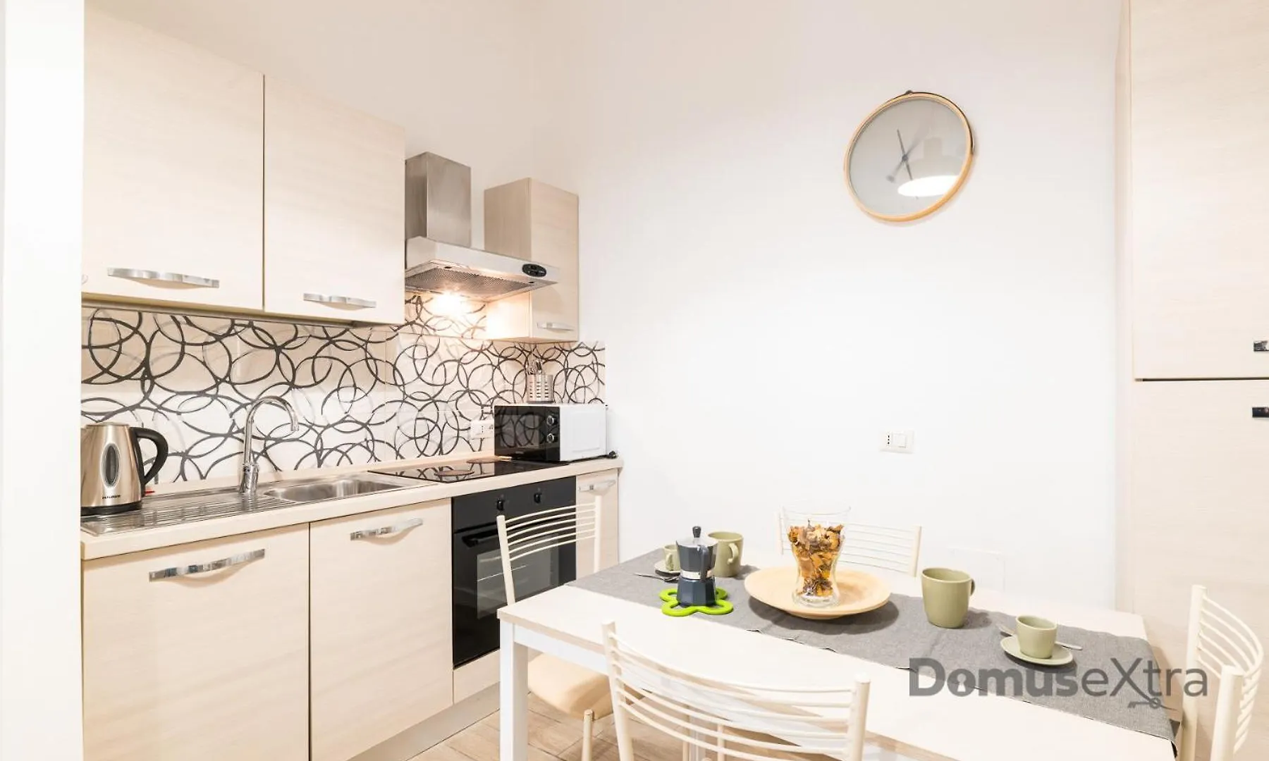 Superior Holiday House Napoli By Domusextra 0*, 那不勒斯 意大利